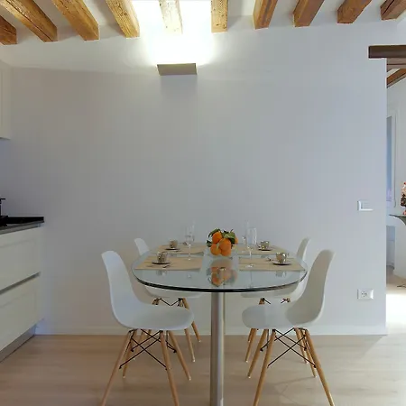 Ca' Giulia Apartment